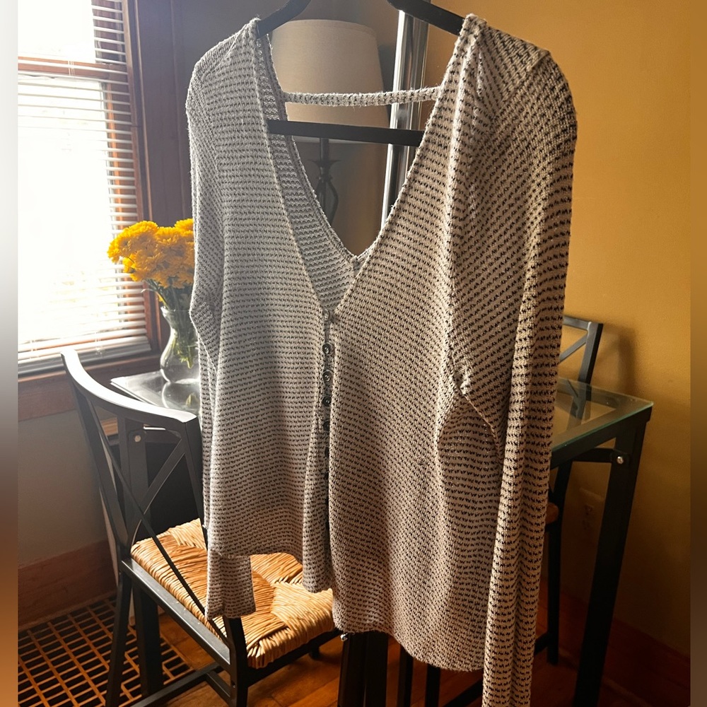 Long sleeve striped top